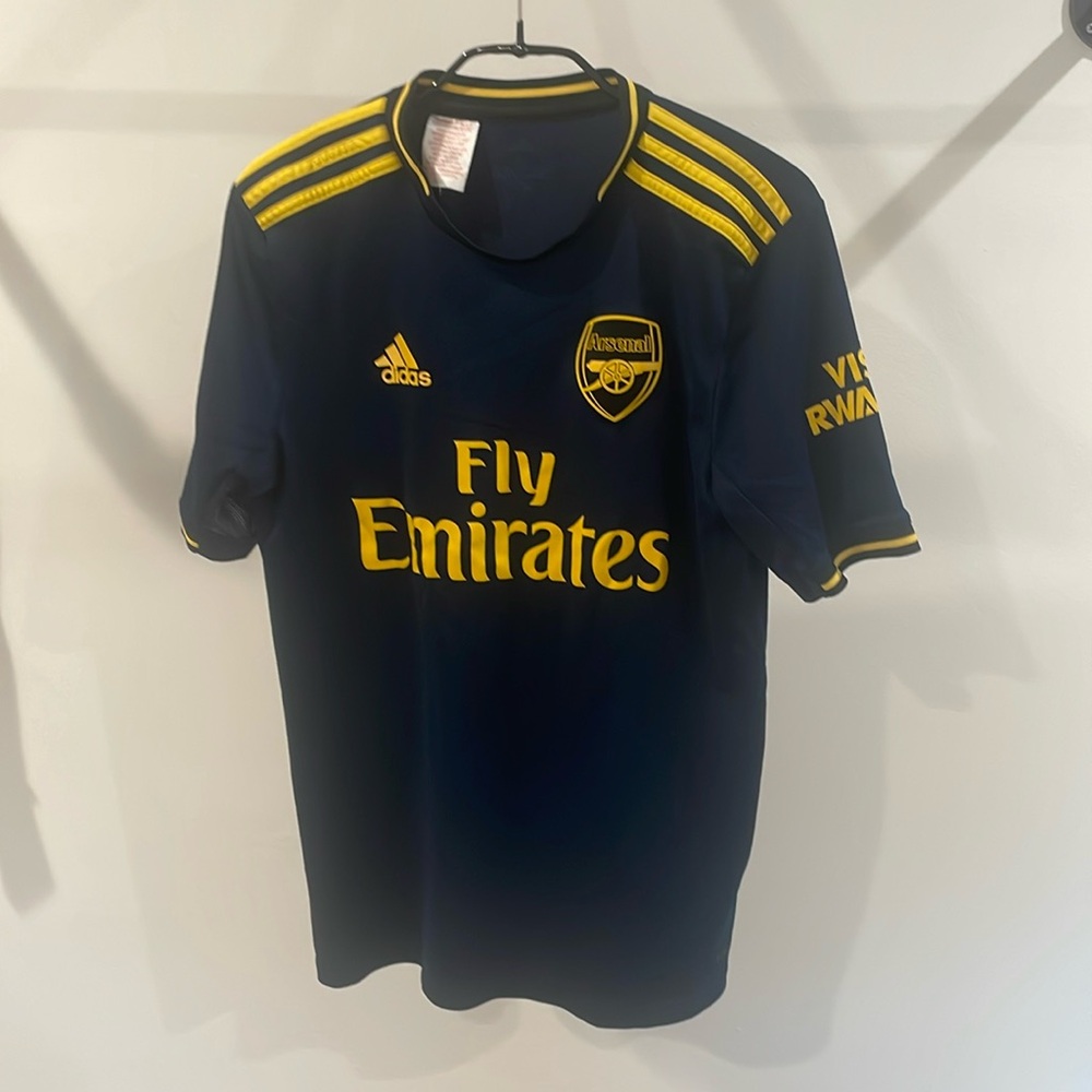 Arsenal kit